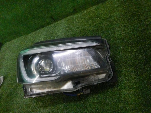 Фара правая Subaru Forester 5 SK (2018-2021) LED