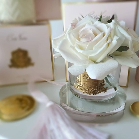 Букет/Композиция/Цветы FIVE ROSE pink blush Gold Cote Noire Белый / Розовый