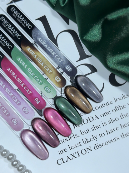 Гель-лак с эффектом кошачий глаз ENIGMANIC AURA silk cat 10 мл. #01