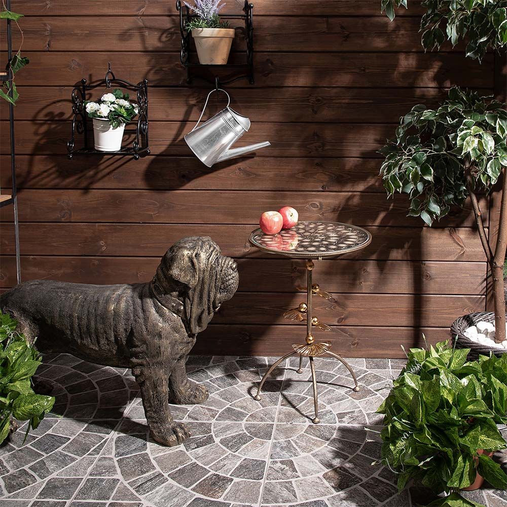 Садовая скульптура Сэр Ватсон в костюме