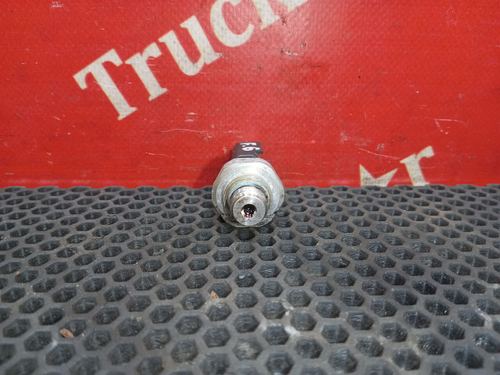 Датчик давления масла 2024г.