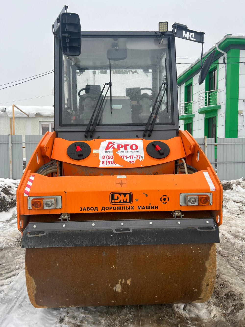 Завод дорожных машин DM-7,5* Каток_не актуально DM-7,5-VD 	(Дизельный, 4,8 л, 78 л.с., АТ)