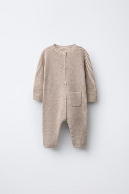 ZARA КОМБИНЕЗОН ИЗ ТРИКОТАЖА С ЖЕМЧУЖИНАМИ, ПЕСОЧНЫЙ МЕЛАНЖ