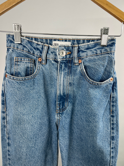 Джинсы Zara