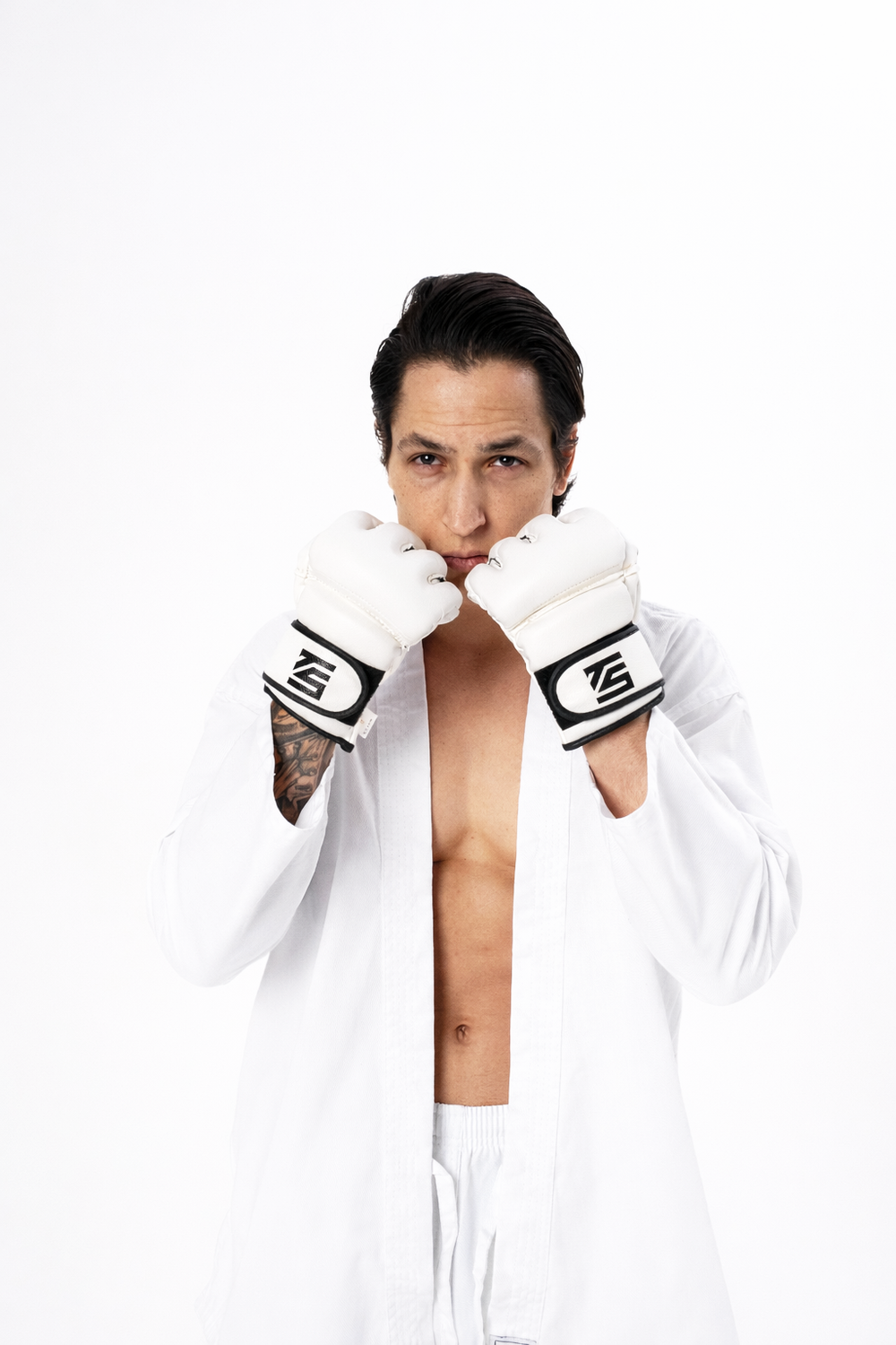 Перчатки для всестилевого каратэ Tomorrow star