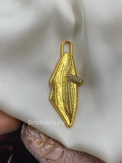 Пуллер для молнии / подвеска "Губы" золотистый Скиап.