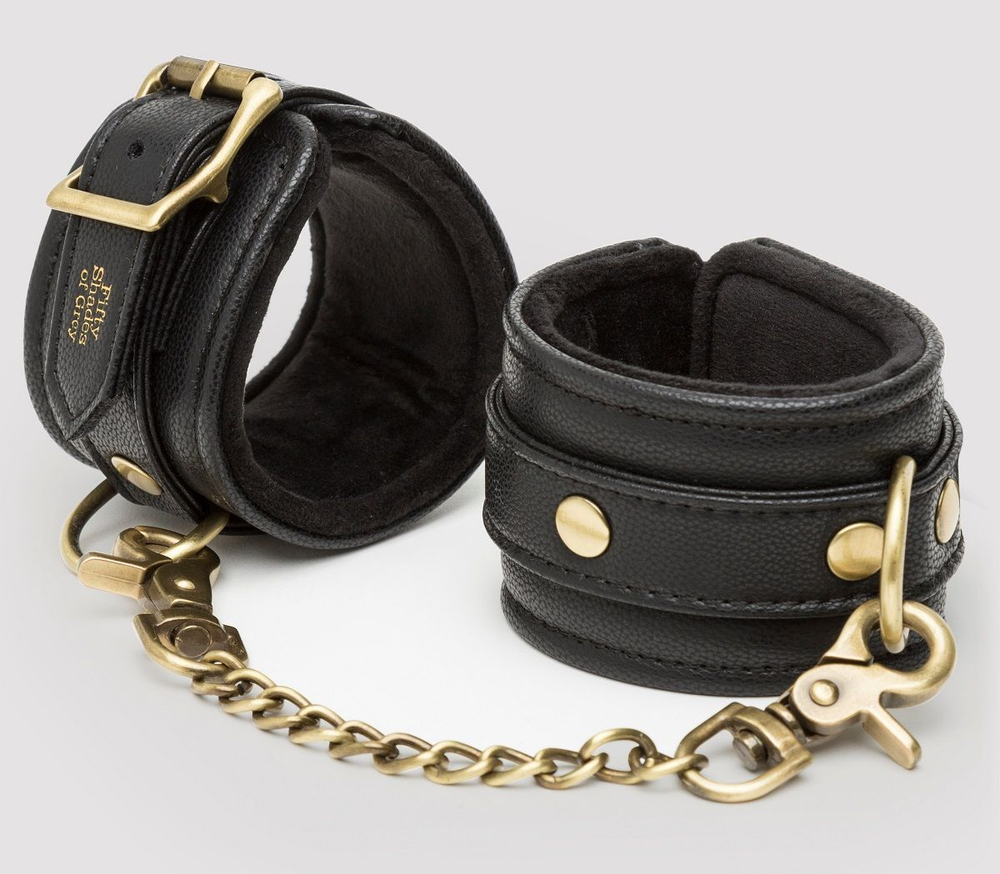 Черные наручники Bound to You Faux Leather Wrist Cuffs (Цвет: черный)