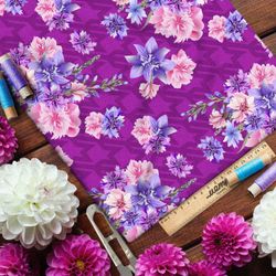 Ткань бифлекс васильки, колокольчики и георгины на сиреневом фоне