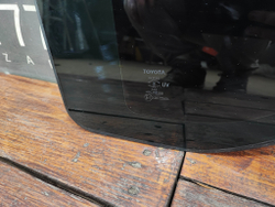 Стекло багажника левое Toyota RAV4 IV (XA40) 12-19 Б/У Оригинал 6272042340