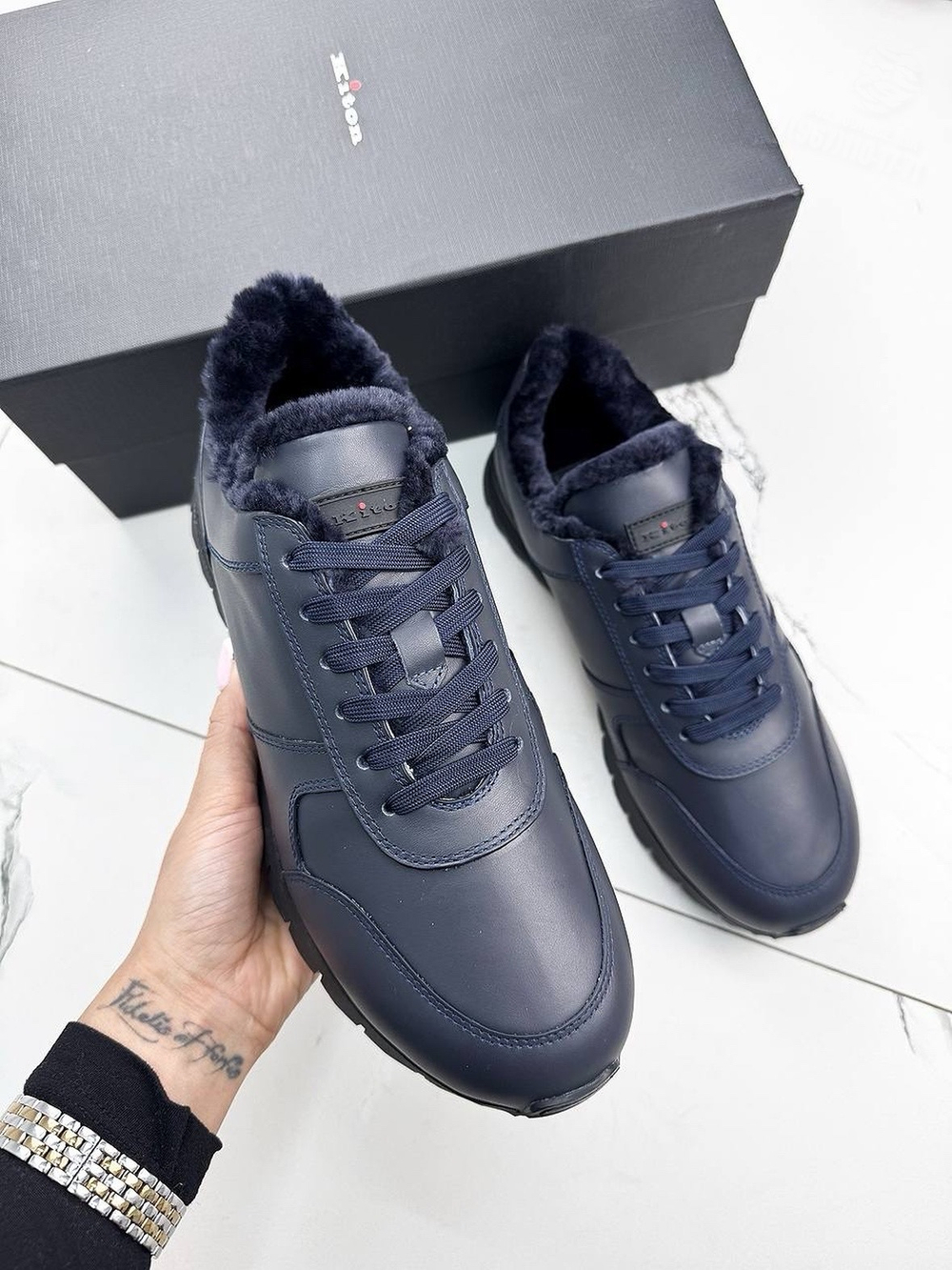 Кроссовки Kiton