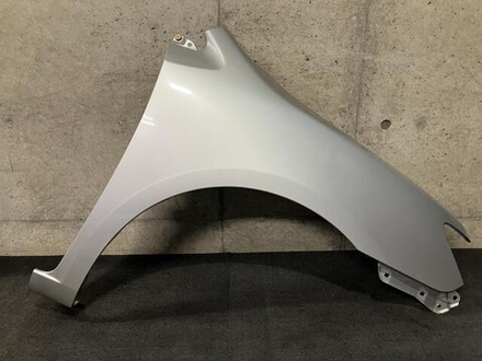 крыло переднее правое Toyota Allion NZT260 ZRT265