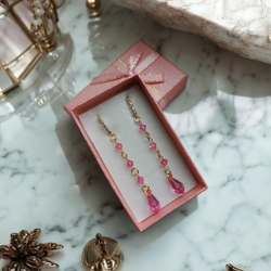 Серьги длинные с кристаллами "Сияние рассвета" розовые