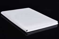 белая папка из кожи на подпись фото