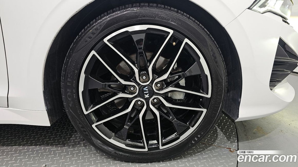 Kia K5 (Optima) 3 Generation 1.6 Turbo (05.2021)