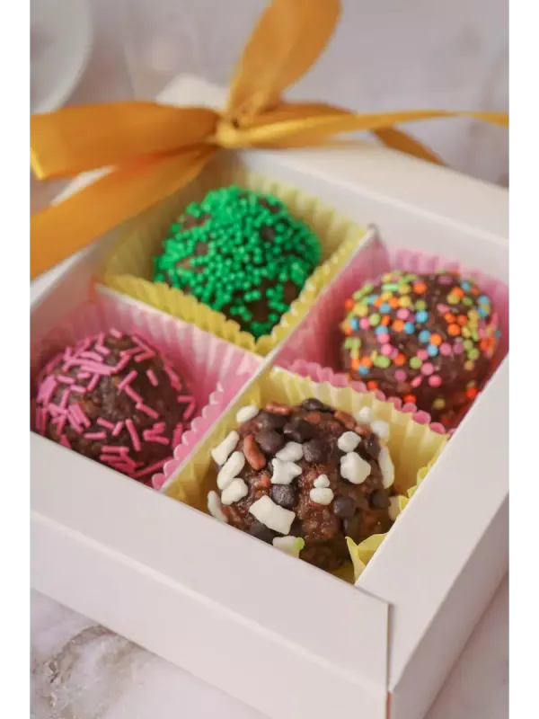 Конфеты пирожные подарочные, 4 шт.