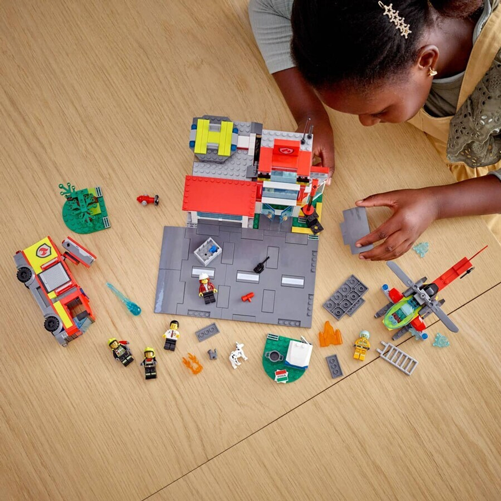 Конструктор LEGO City 60320 Пожарная часть