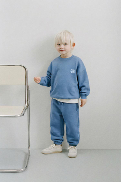 ZARA БАЗОВАЯ ТОЛСТОВКА С НАДПИСЬЮ, ГОЛУБОЙ