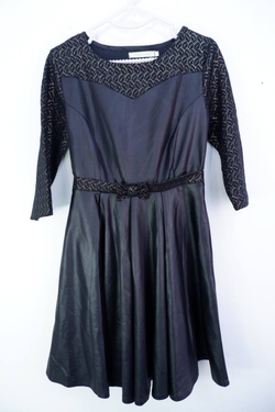 Платье VANESSA комбинированное, идеально на осень 42-44 размер, новое