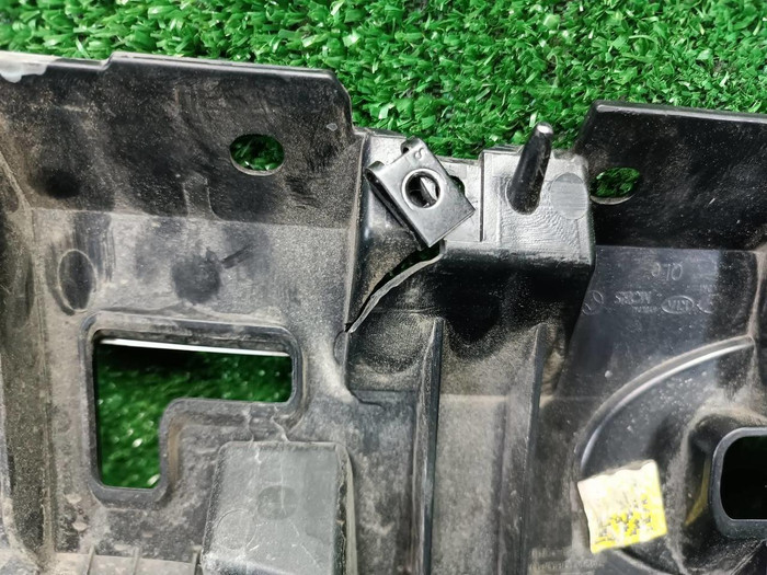 Решетка радиатора KIA Sportage 4 QL (2016-2018)