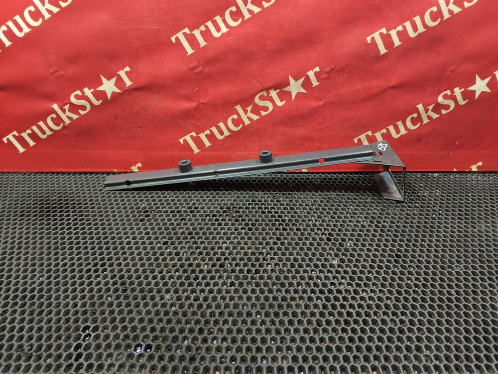 Кронштейн бокового габарита 2019г.