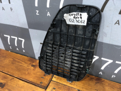 Заглушка обшивки багажника правая Toyota RAV4 IV (XA40) 12-19 Б/У Оригинал 6476642030