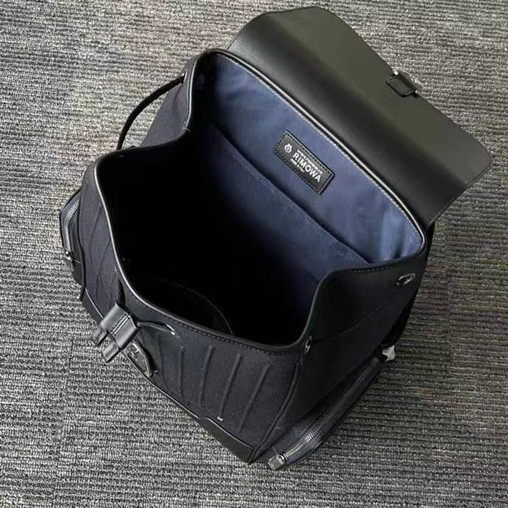 Рюкзак Rimowa