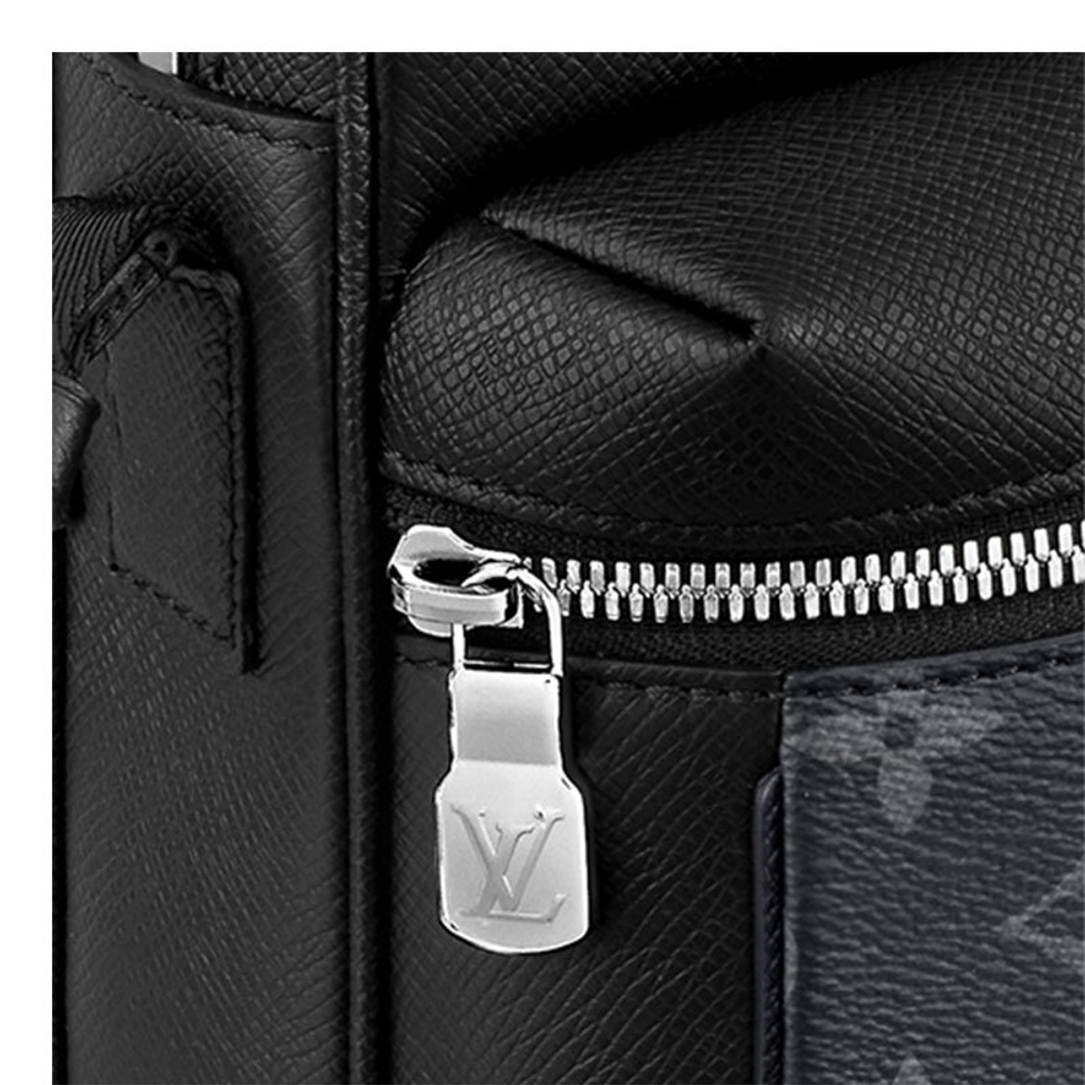 Сумка LOUIS VUITTON Outdoor, M30233