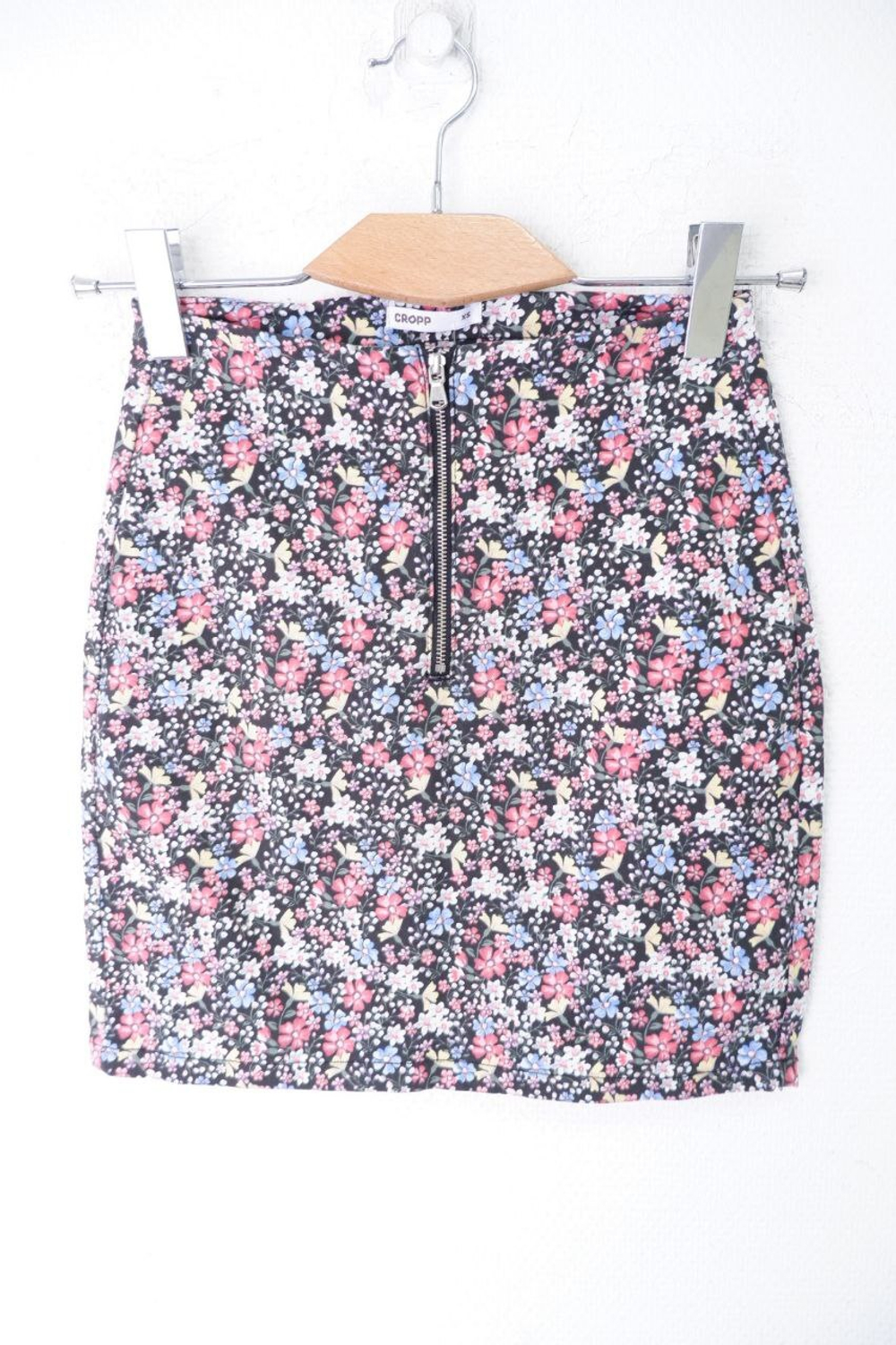 Юбка Cropp летняя 42 размер