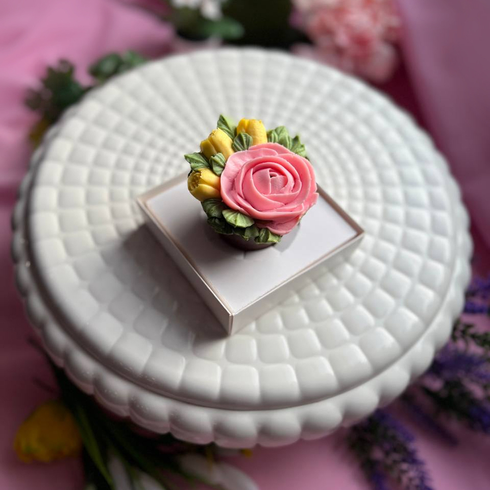 Шоколадный горшочек "Сладкие бутоны"