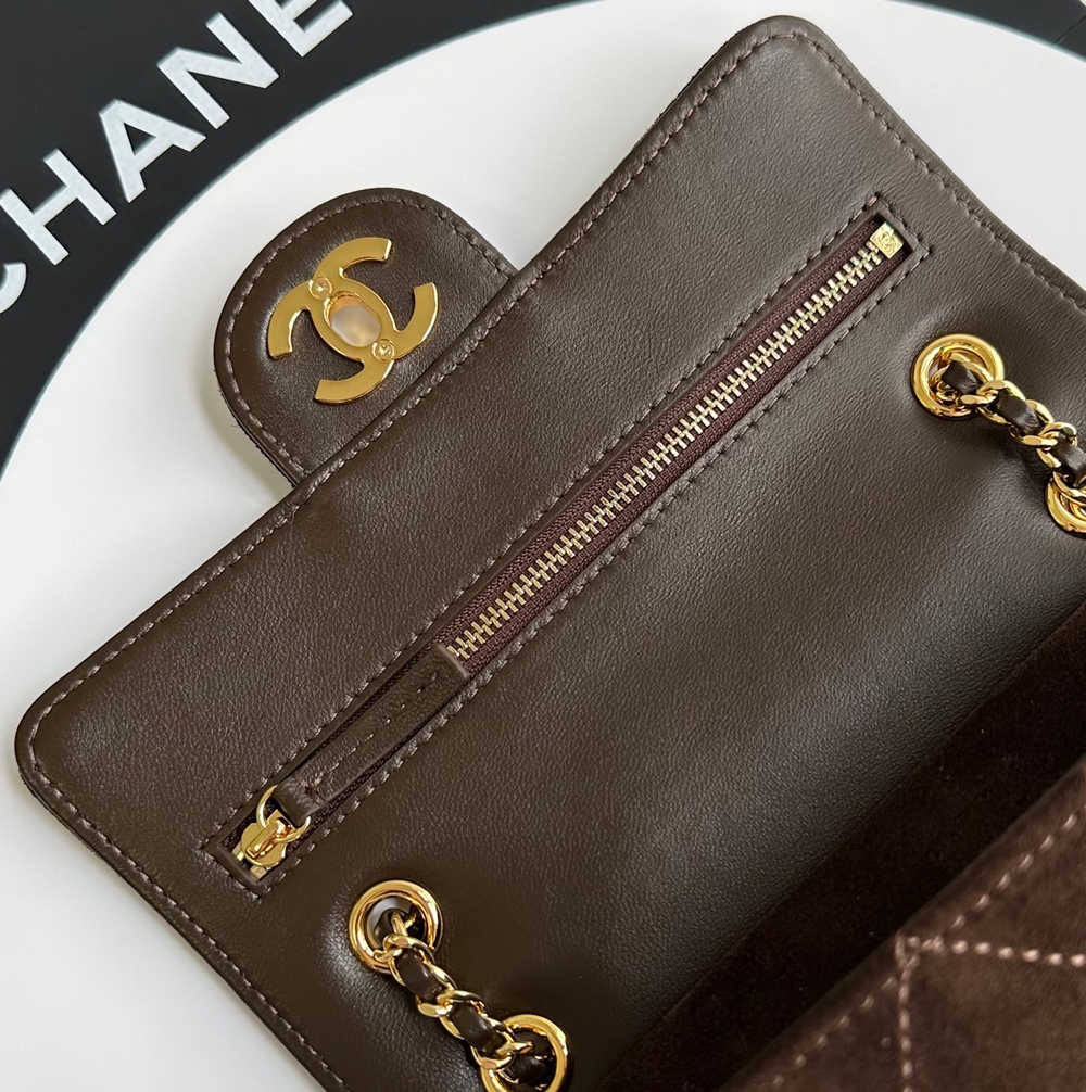 Chanel Mini Classic Handbag 20 cm