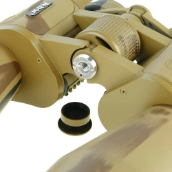 Бинокль Veber Classic БПЦ 20x60 VR камуфляж, вид сбоку с фокусировочным колесом