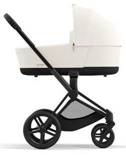 Коляска Cybex Priam IV Matt Black complete и автокресло Cloud G i-Size Magic Black 3 в 1 Off White
