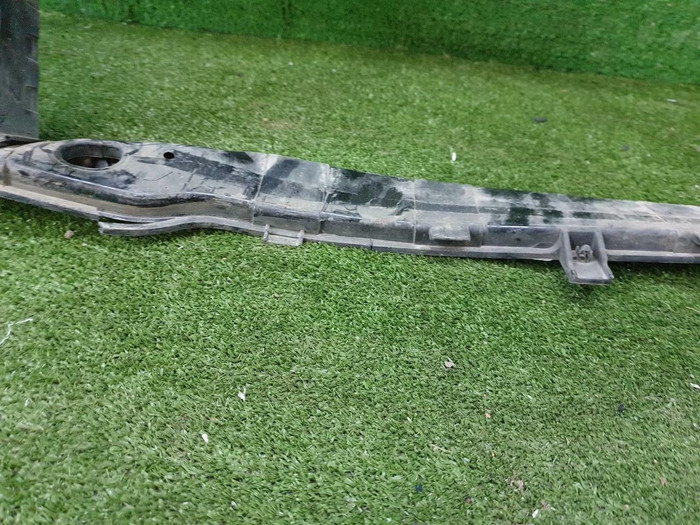 Телевизор Genesis GV70 (2020-н.в.)