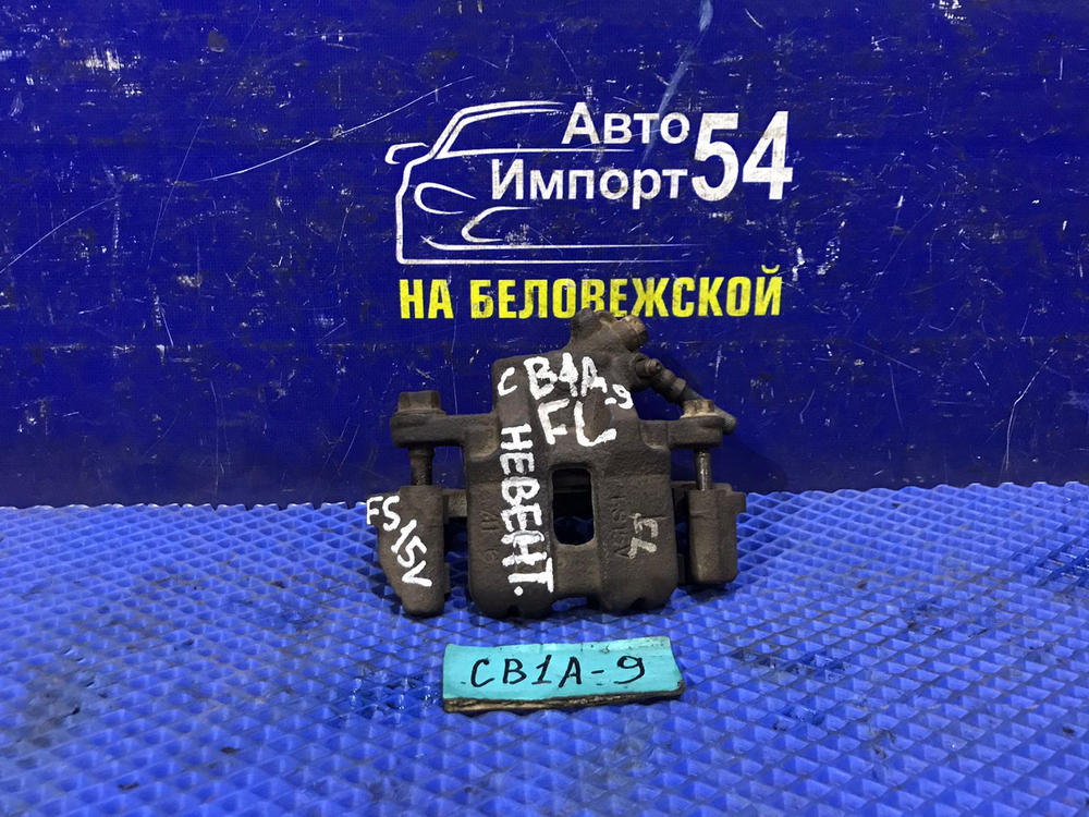 Суппорт тормозной передний левый MITSUBISHI LANCER 1994