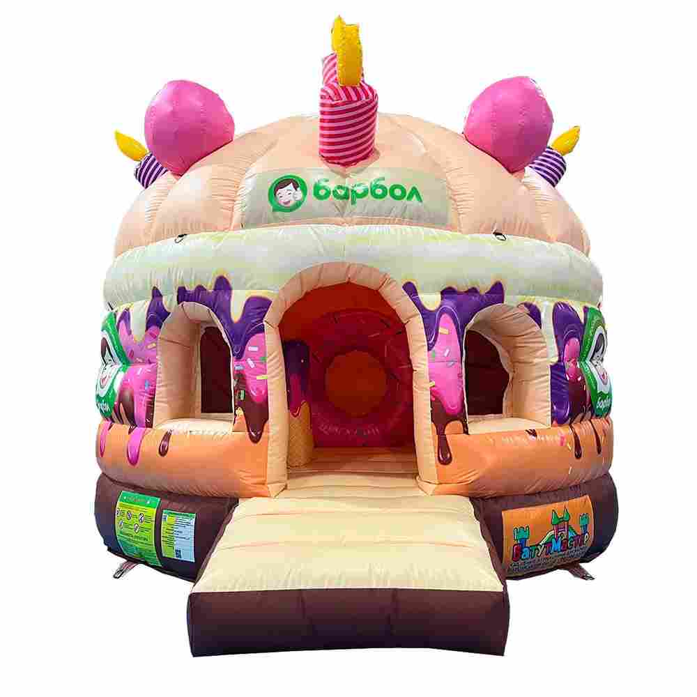 Коммерческий надувной батут «Торт» 4*4*3,5 м