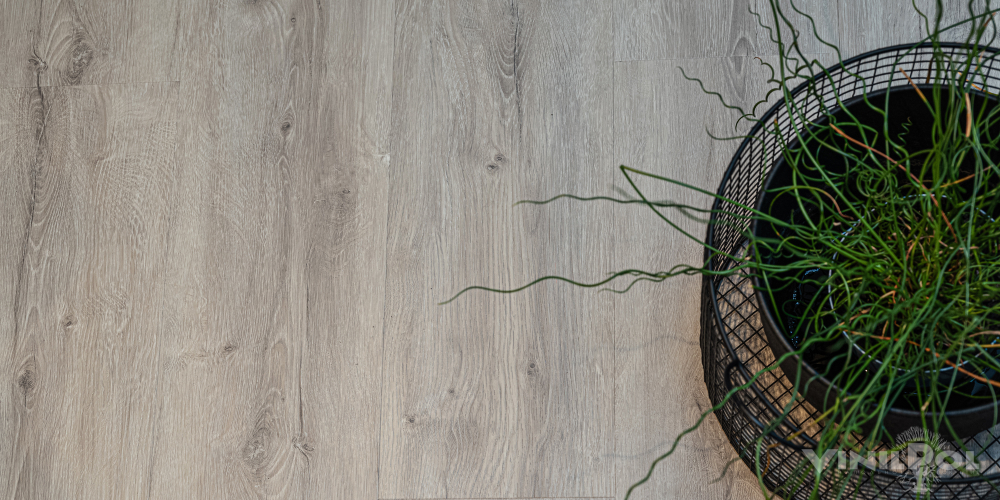 Кварцвиниловая плитка VINILPOL SPC Дуб Неаполь 7897 -EIR -Магазин напольных покрытий в Екатеринбурге. MAXI ПОЛ