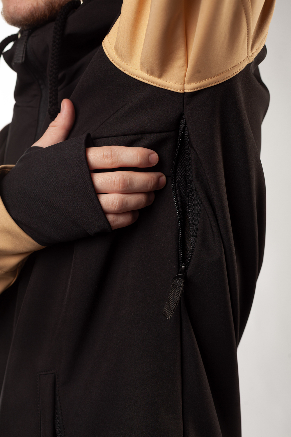 Анорак Goodhoody Windsander (черный,песочный)