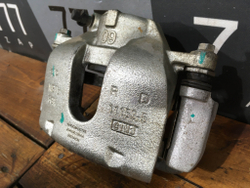 Суппорт передний правый Chery Tiggo 8 / 8 PRO Б/У Оригинал 204000136AA