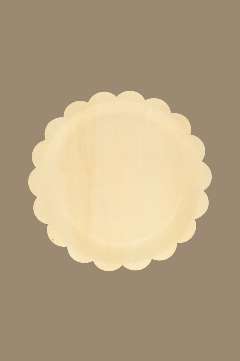 Тарелки деревянные с зубцами, маленькие (в наборе 8 шт)