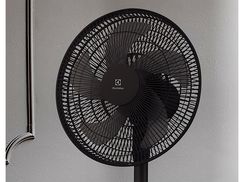 Вентилятор напольный Electrolux EFF-1015