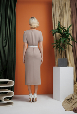 Удлиненная платье-туника бежевая 04-01-25 SS