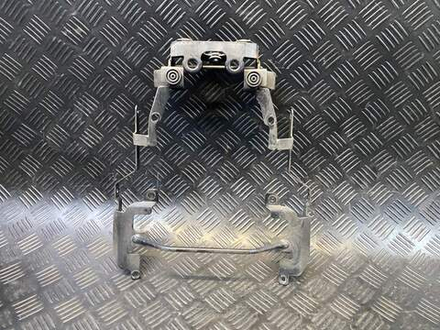 Подрамник (крепление ручек пассажирских) Yamaha FZ1 Fazer RN17