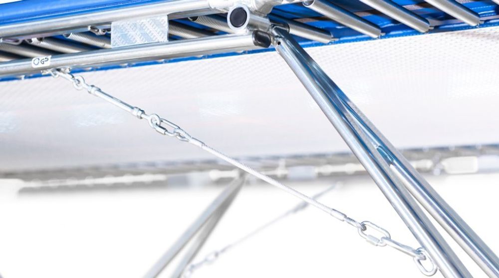 Батут "Eurotramp" - вид снизу