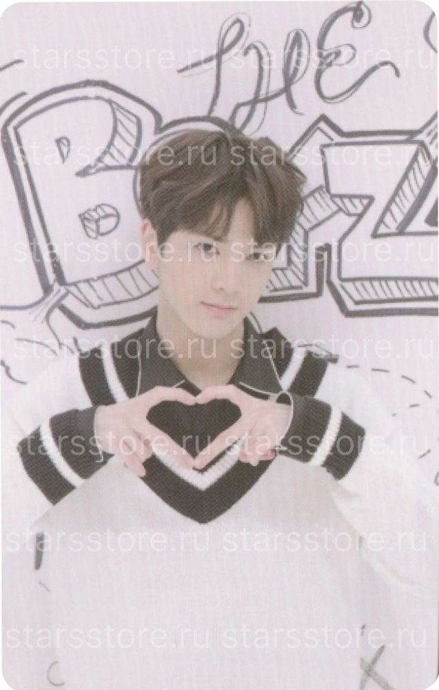 Фотокарта Younghoon THE BOYZ - THE FIRST LIVE ver. Фотокарта Younghoon THE BOYZ - THE FIRST LIVE ver.