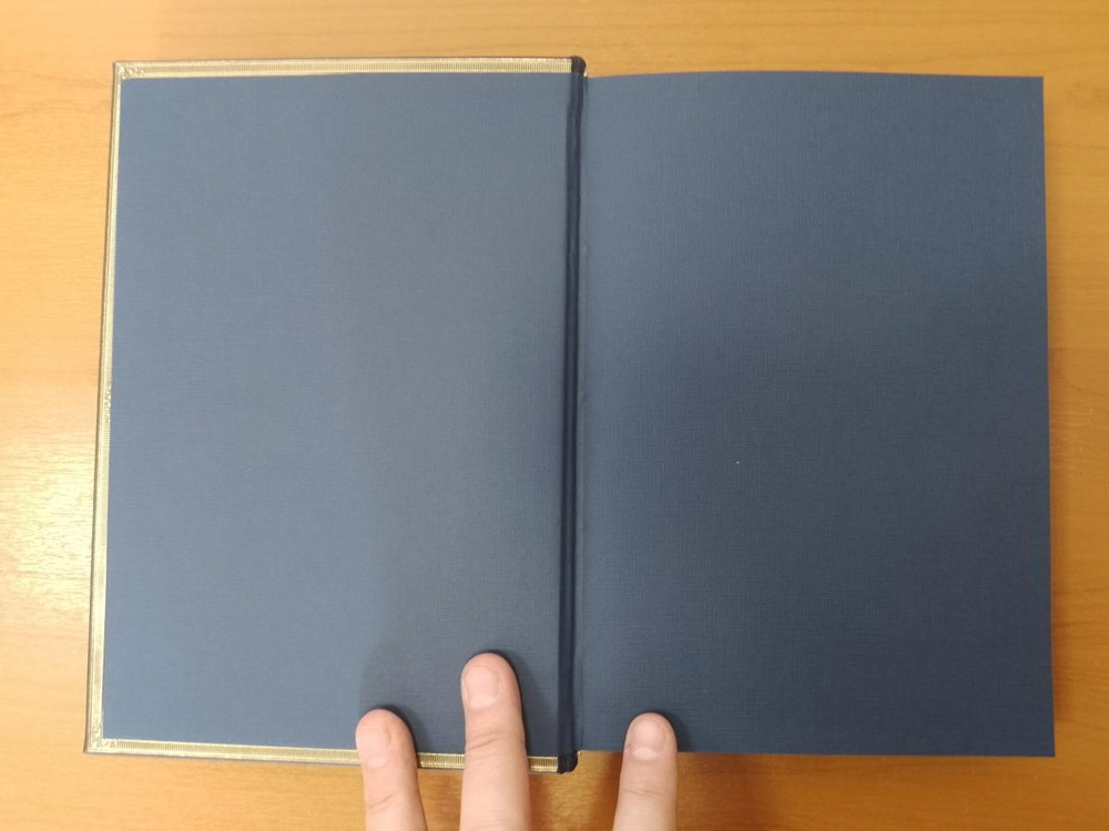 "Кодекс чести русского офицера" Подарочный набор в портфеле: книга в кожаном переплете с иконой "Георгий Победоносец"