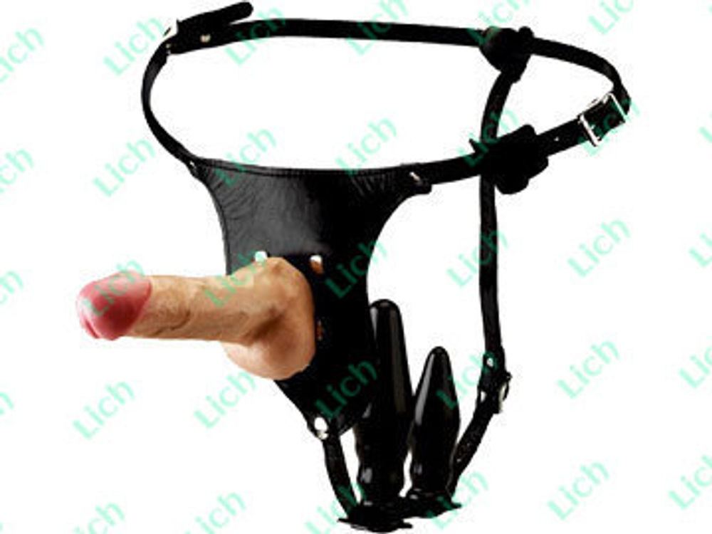 Женский фаллопротез на трусиках с двойной стимуляцией