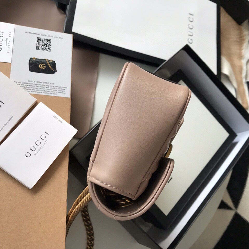Gucci Marmont 22 cm