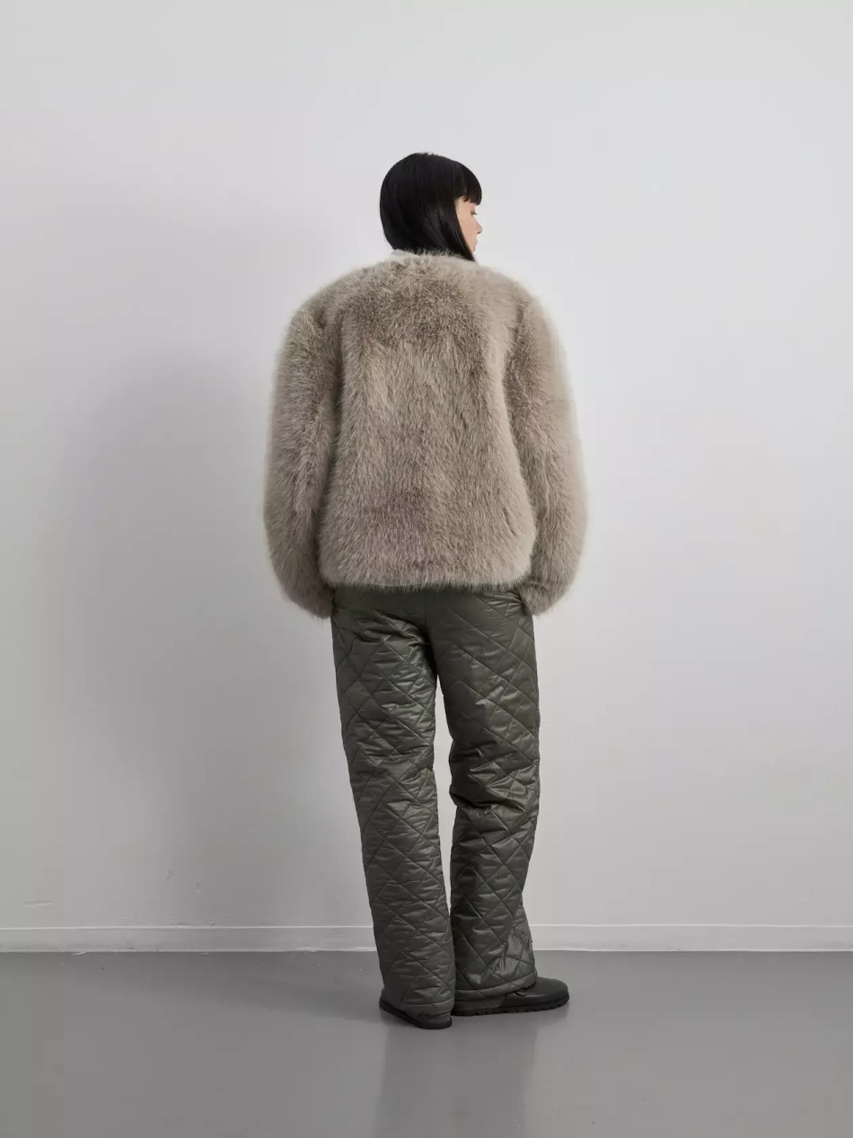 Шуба из экомеха F1