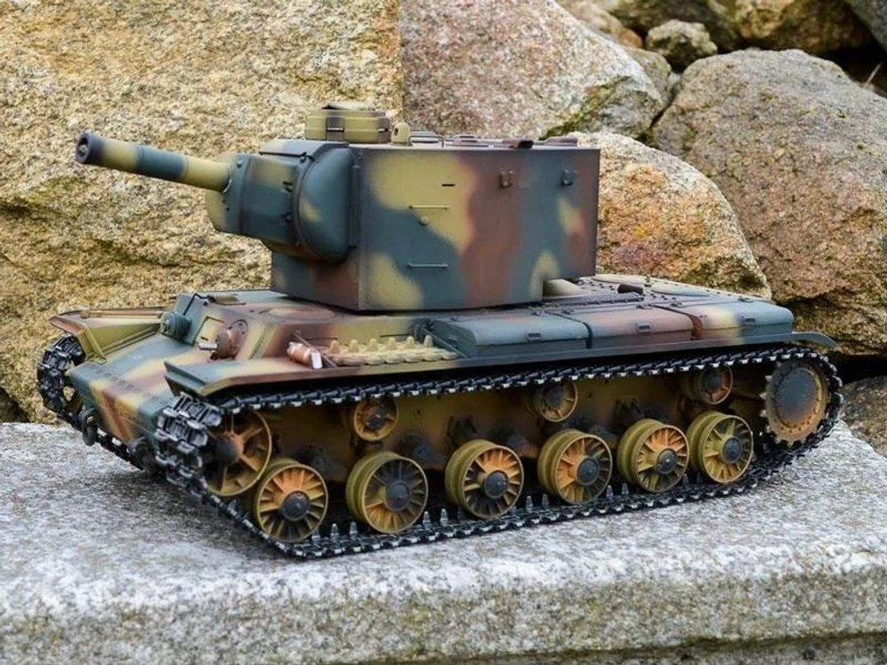 Радиоуправляемый танк Torro KV-2 1/16 с пневматической пушкой, звуковыми эффектами и высокой детализацией, RTR
