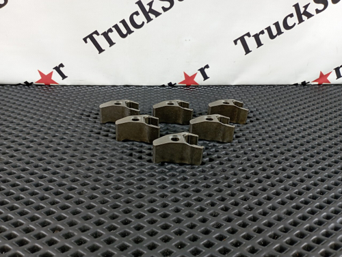 Комплект кронштейнов форсунок двигателя